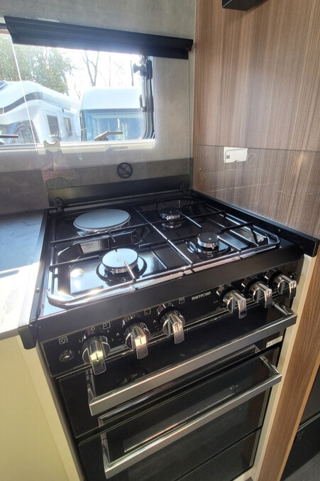 76CD36 18 Autotrail Imala730 SMC19027