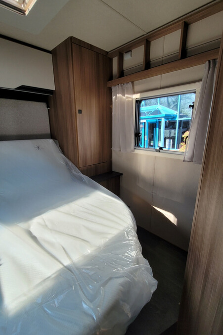 76CD36 25 Autotrail Imala730 SMC19027