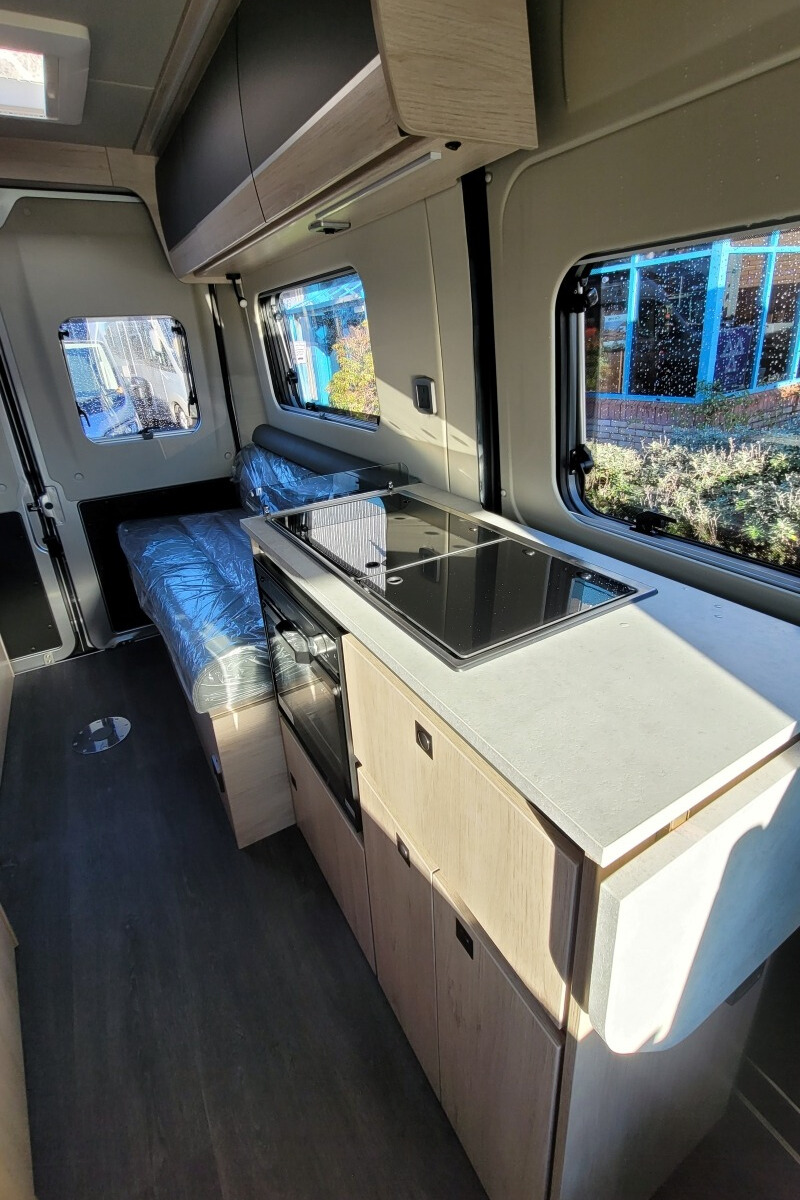 76F43A 20 Autotrail Expedition54 SG056404