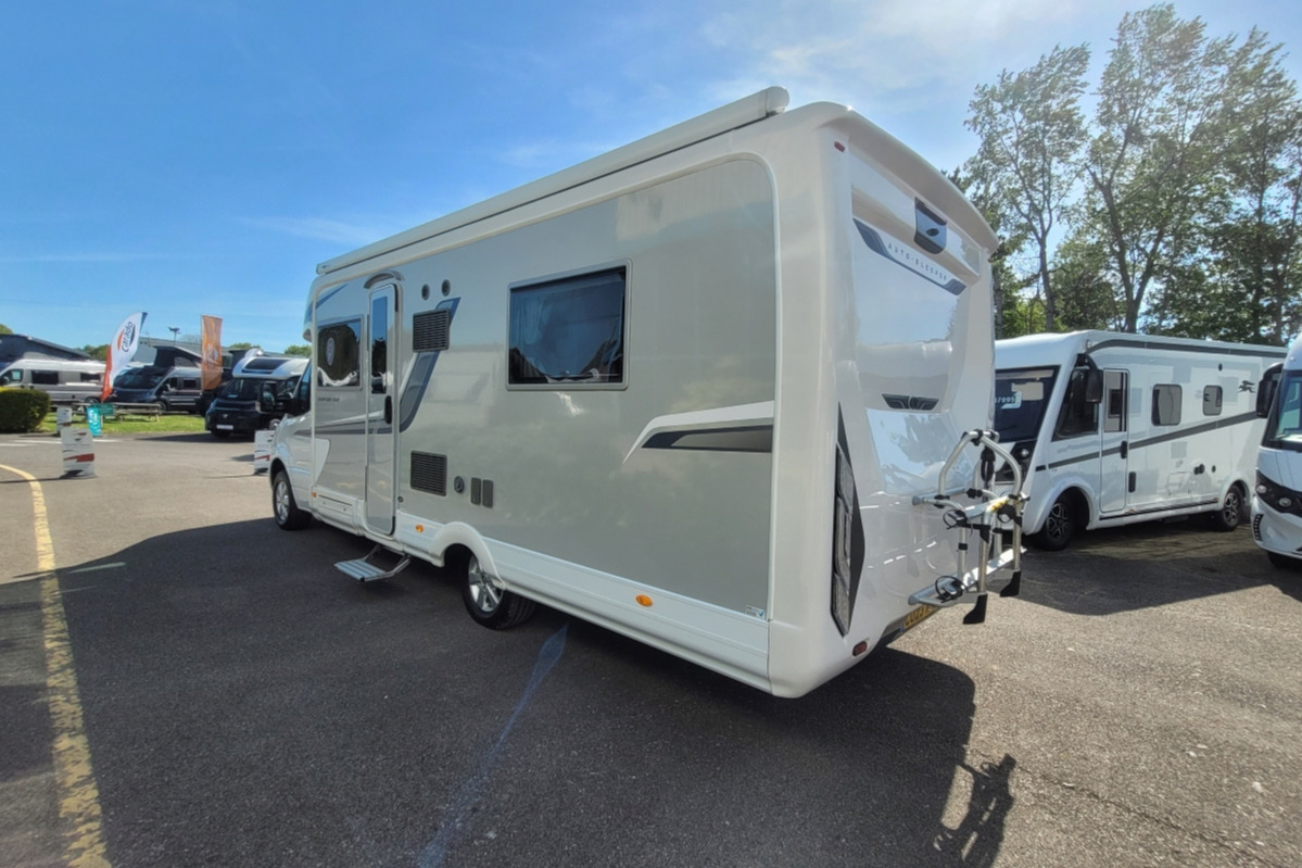 77F4BE 05 Autosleeper BurfordDuo CU23AHD
