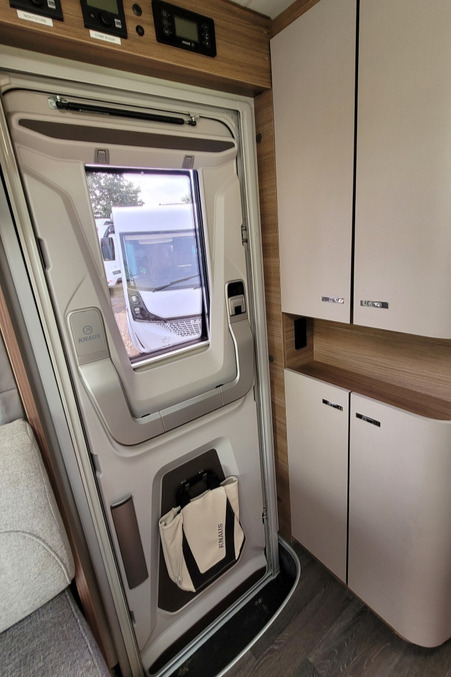 785596 14 Knaus LiveI900LEG WJ71YMV