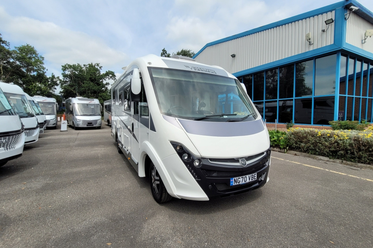7866B6 01 Mobilvetta KYacht79 NG70VBE