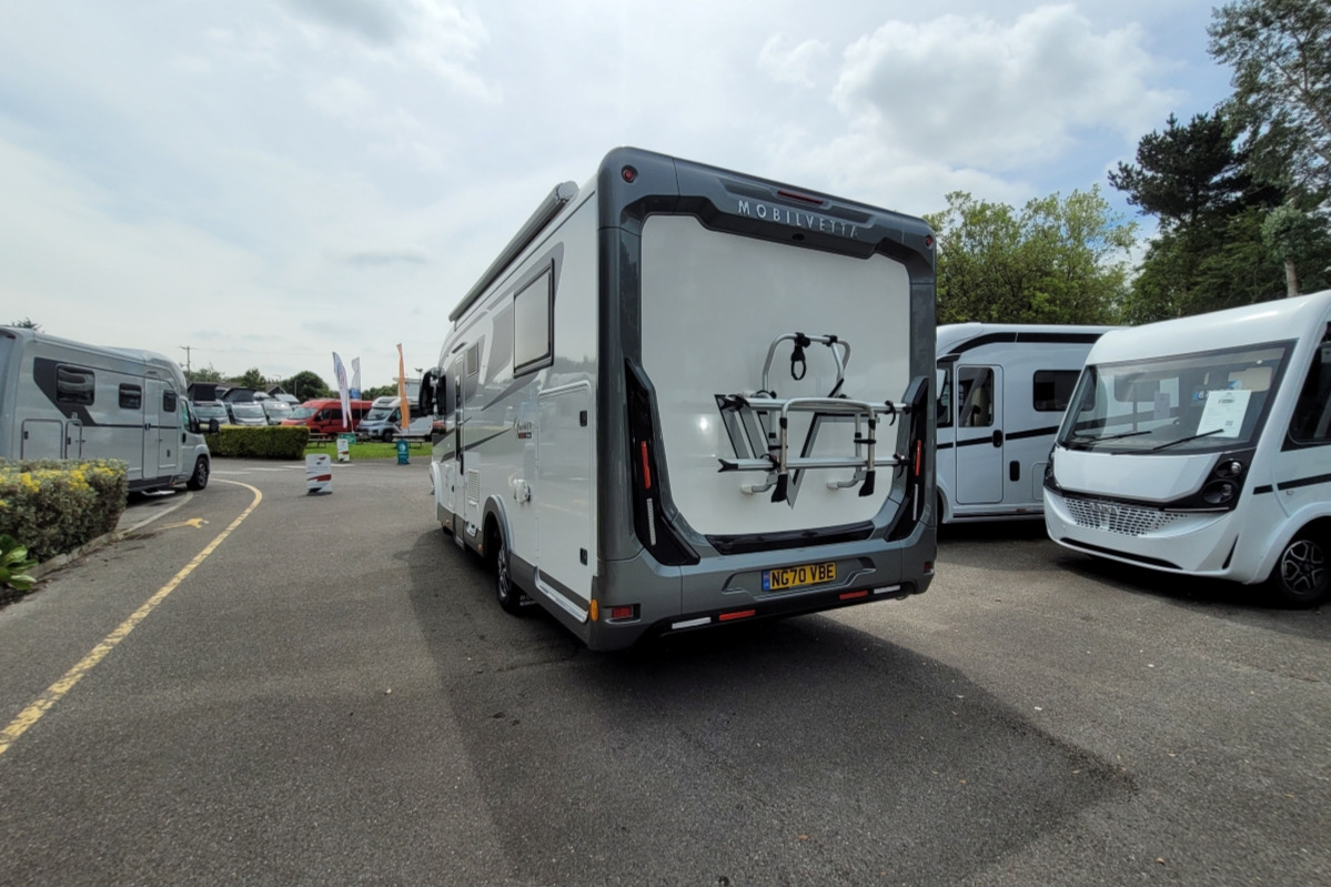 7866B6 04 Mobilvetta KYacht79 NG70VBE