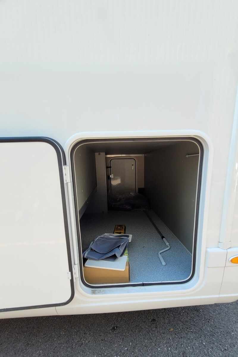 72C7E6 08 Autotrail Delaware WJ24VGM