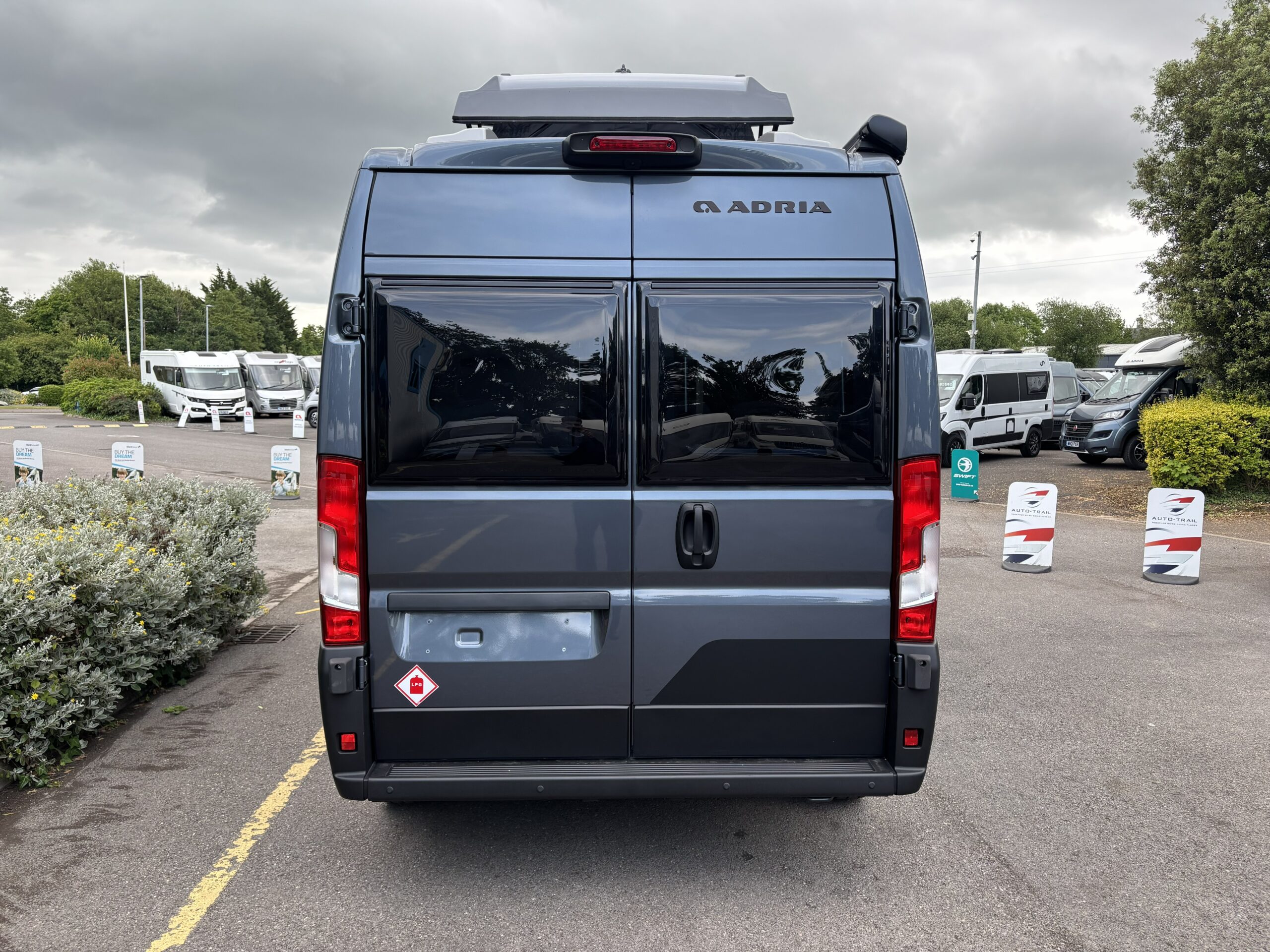 73723E 03 2025 Adra Twin Sports 600 SPB Scaled