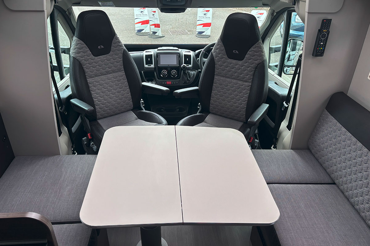 74778E 08 2021 Adria Coral Supreme 670 DC