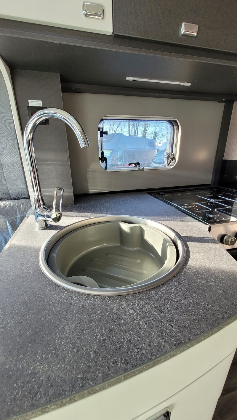 75D40E 18 Swift Voyager594 DSC42519 Rotated