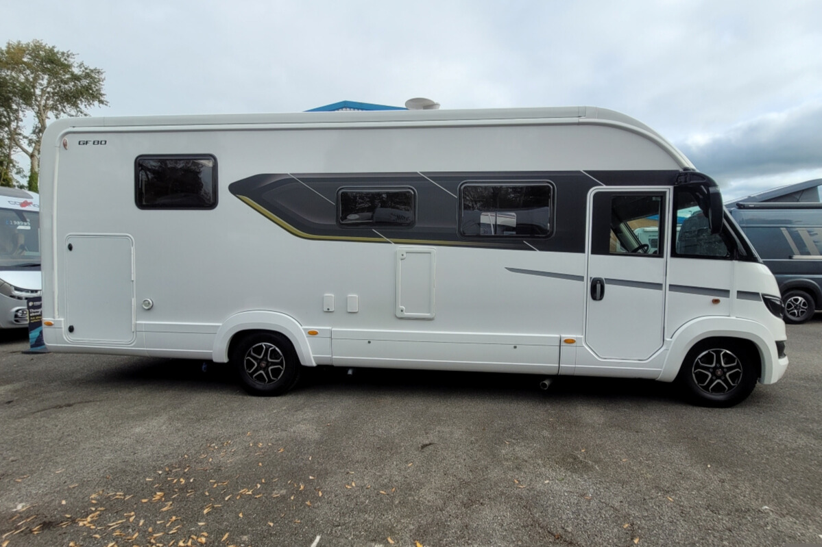 75EAEE 03 Autotrail GF80 DU24UCW