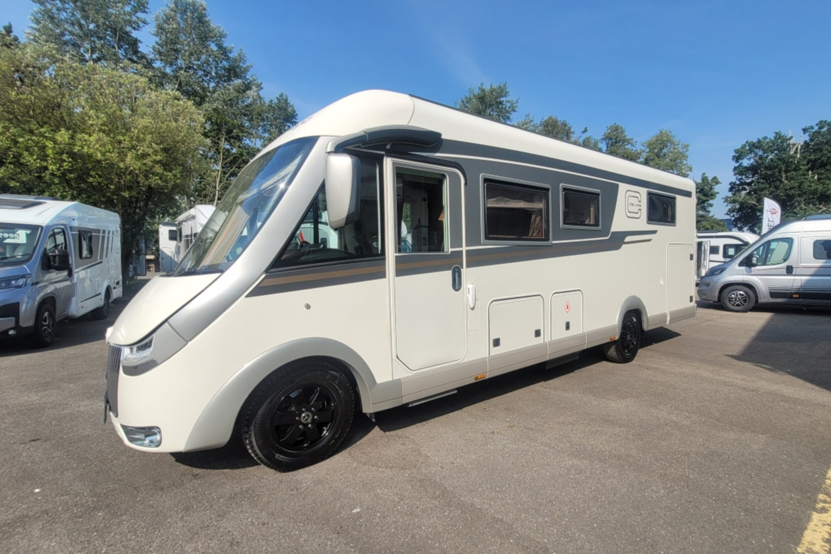 768406 06 Carthago Chic C Line I5.0QBL ET22MKK