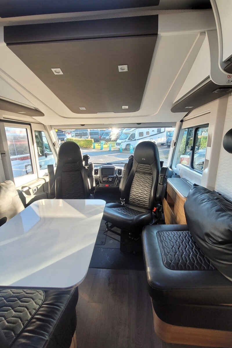 7684DE 11 Adria SonicSupreme710SL WJ71ZHG