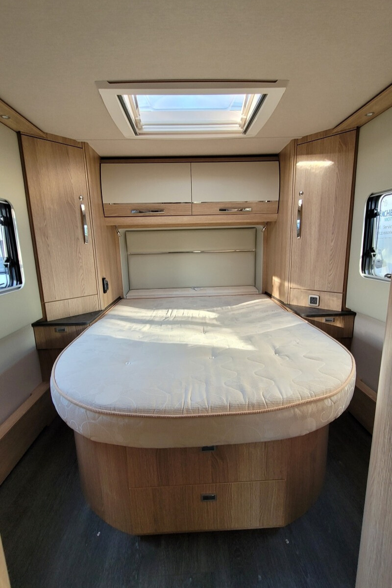 77082A 23 Autotrail Comanche WG25MFP
