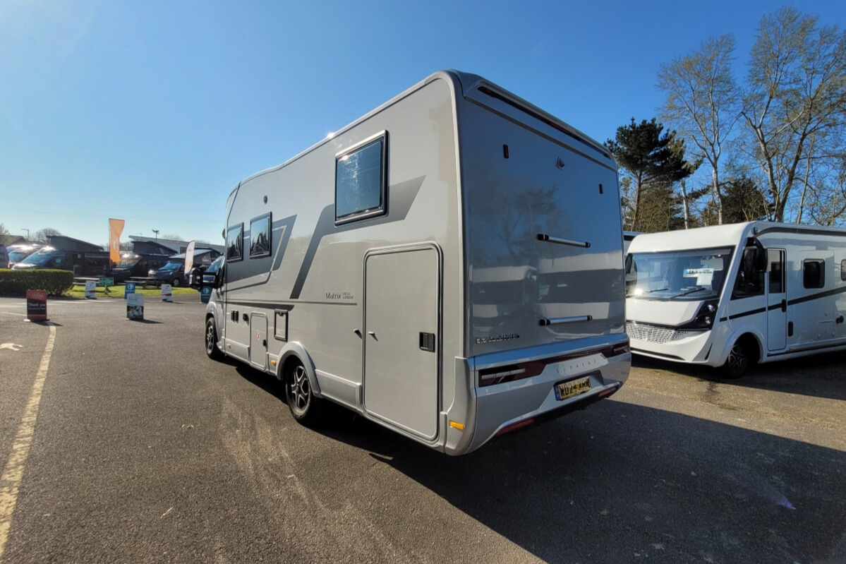 776B5A 03 Adria MatrixSupreme670DL WD24XRR