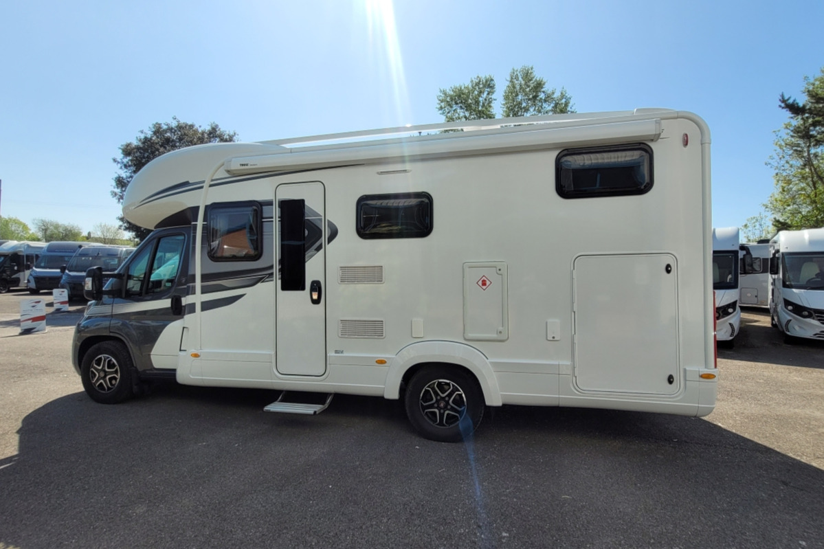 77B71E 05 Autotrail Imala736GHiLine WJ23XNH