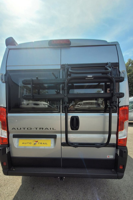 77EA3A 09 Autotrail V Line 610SE TG038851