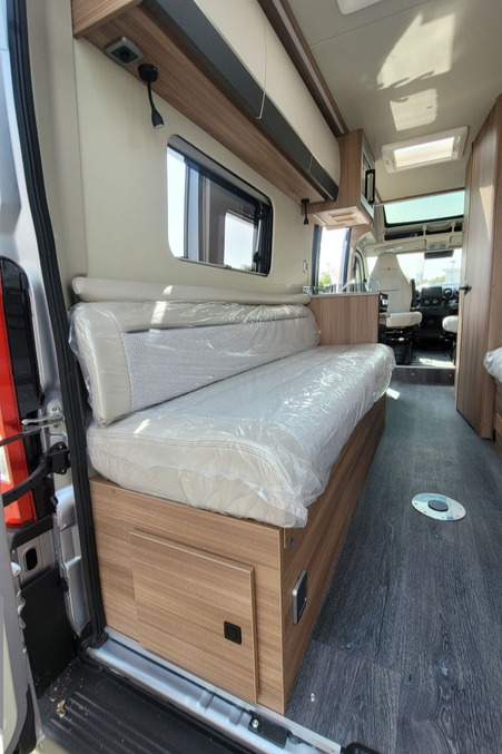 77EA3A 26 Autotrail V Line 610SE TG038851