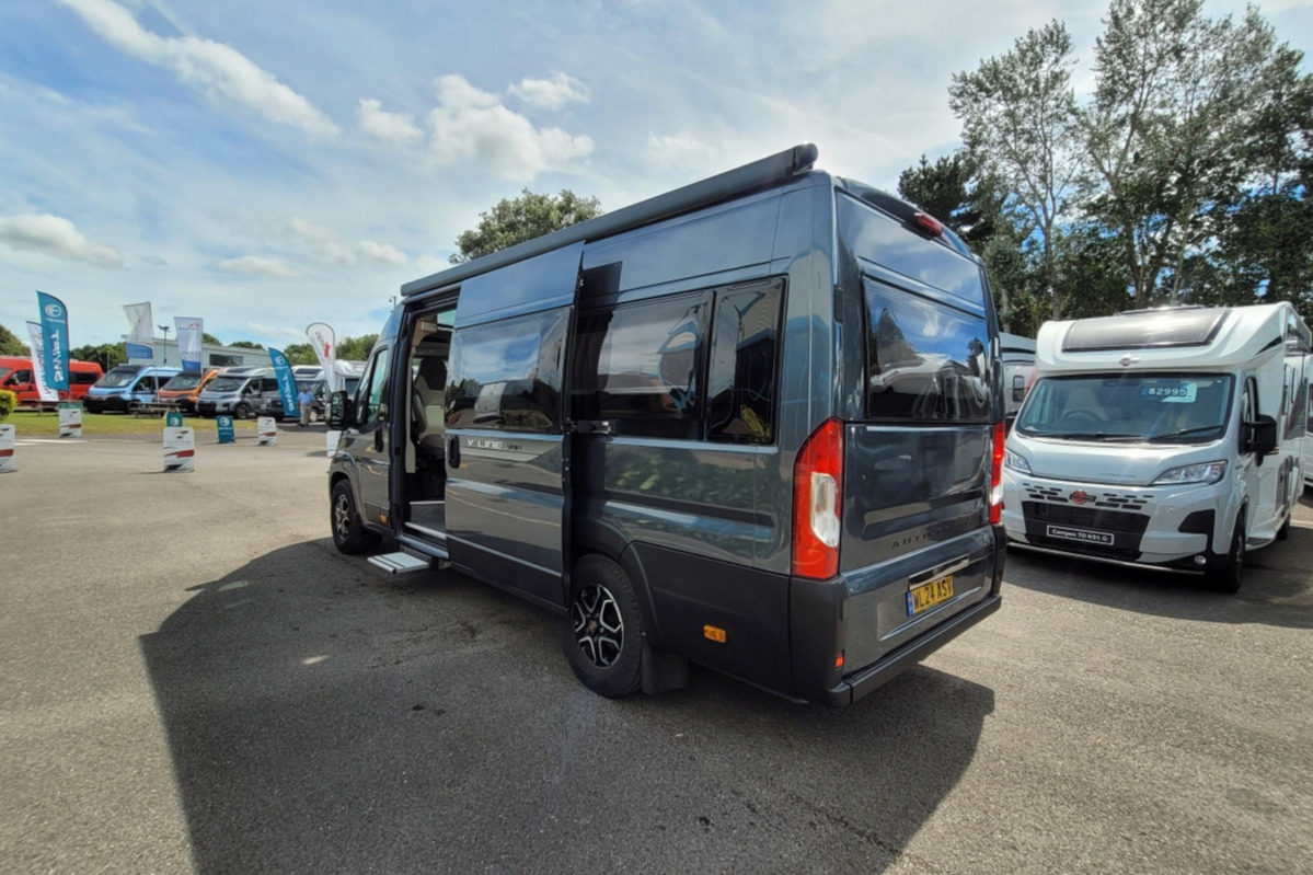 78367A 04 Autotrail V Line 635Sport WL24ASV