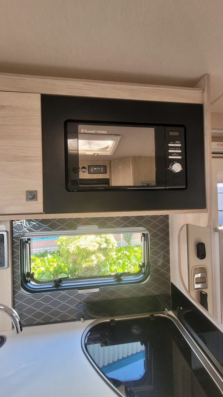 78556E 15 Autotrail F68 FN74XRO