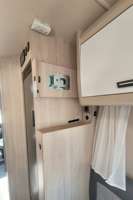 78556E 22 Autotrail F68 FN74XRO