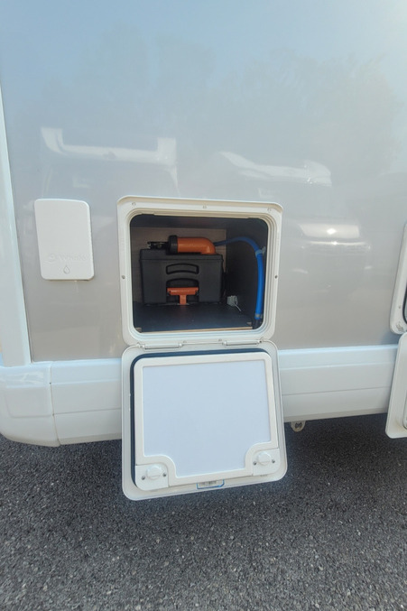786652 09 Elddis Magnum185 VU74WOR