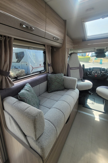 786652 14 Elddis Magnum185 VU74WOR