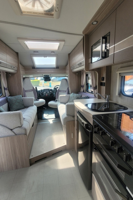 786652 16 Elddis Magnum185 VU74WOR