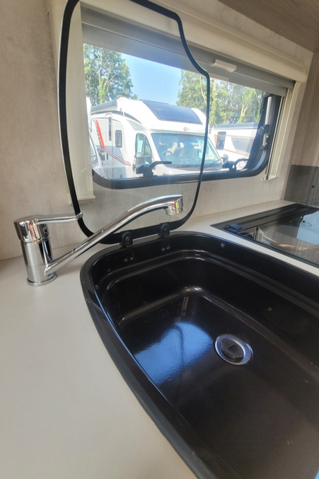 786652 21 Elddis Magnum185 VU74WOR