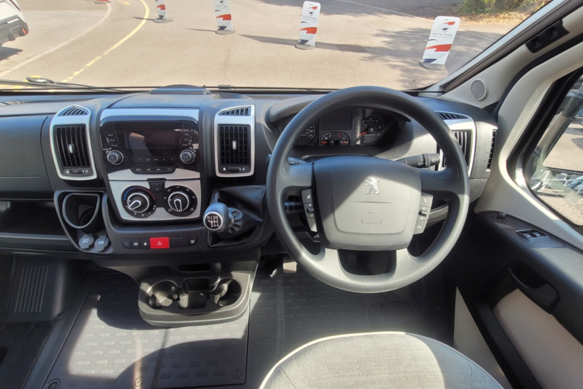 7872B6 07 Elddis Envy135 HX68BBF