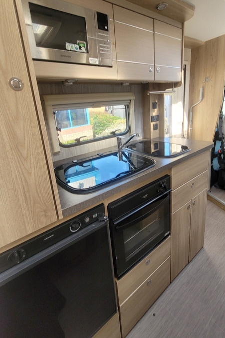 7872B6 13 Elddis Envy135 HX68BBF