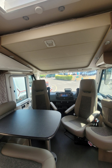 788766 13 Carthago C2 Tourer I141KBLE TN365478