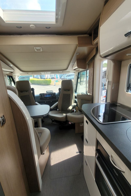 788766 15 Carthago C2 Tourer I141KBLE TN365478