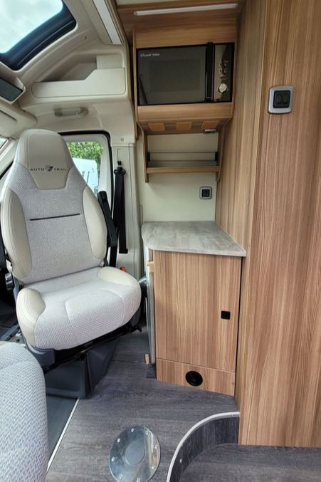 788DFE 10 Autotrail V Line 635Sport WF26MYW