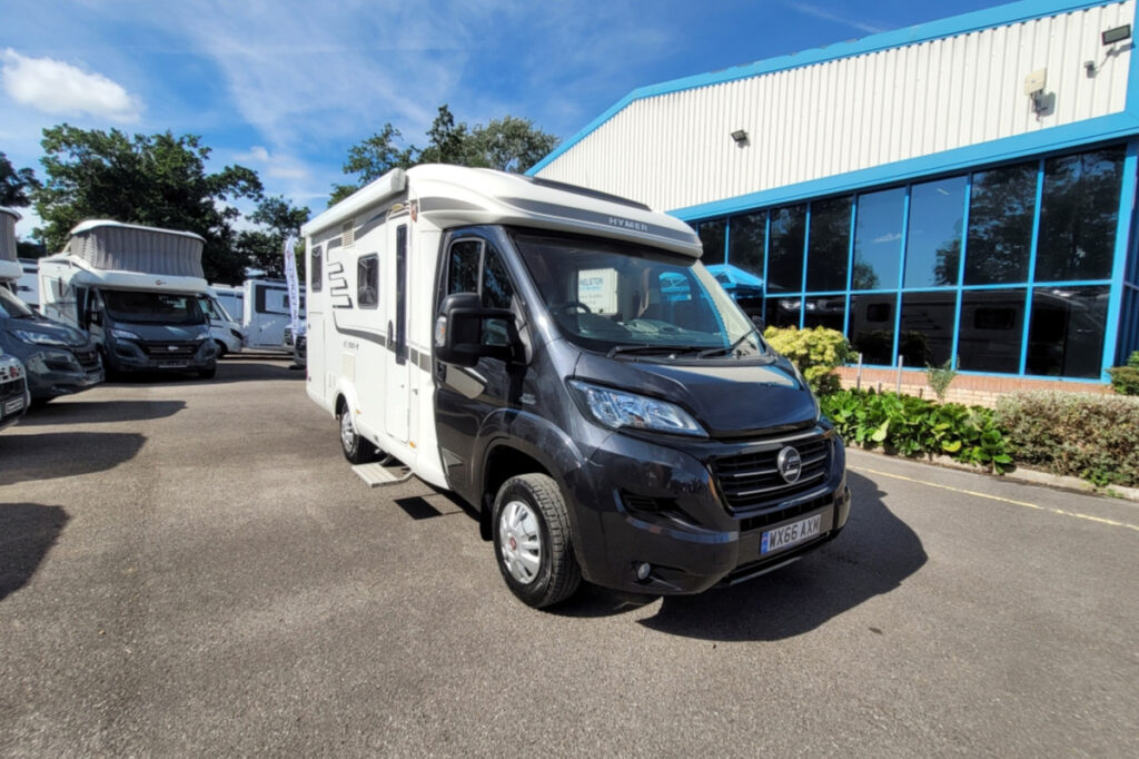 788FAE_01-Hymer-Exsis-T474-WX66AXM.jpg