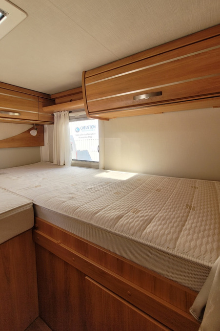 788FAE 19 Hymer Exsis T474 WX66AXM