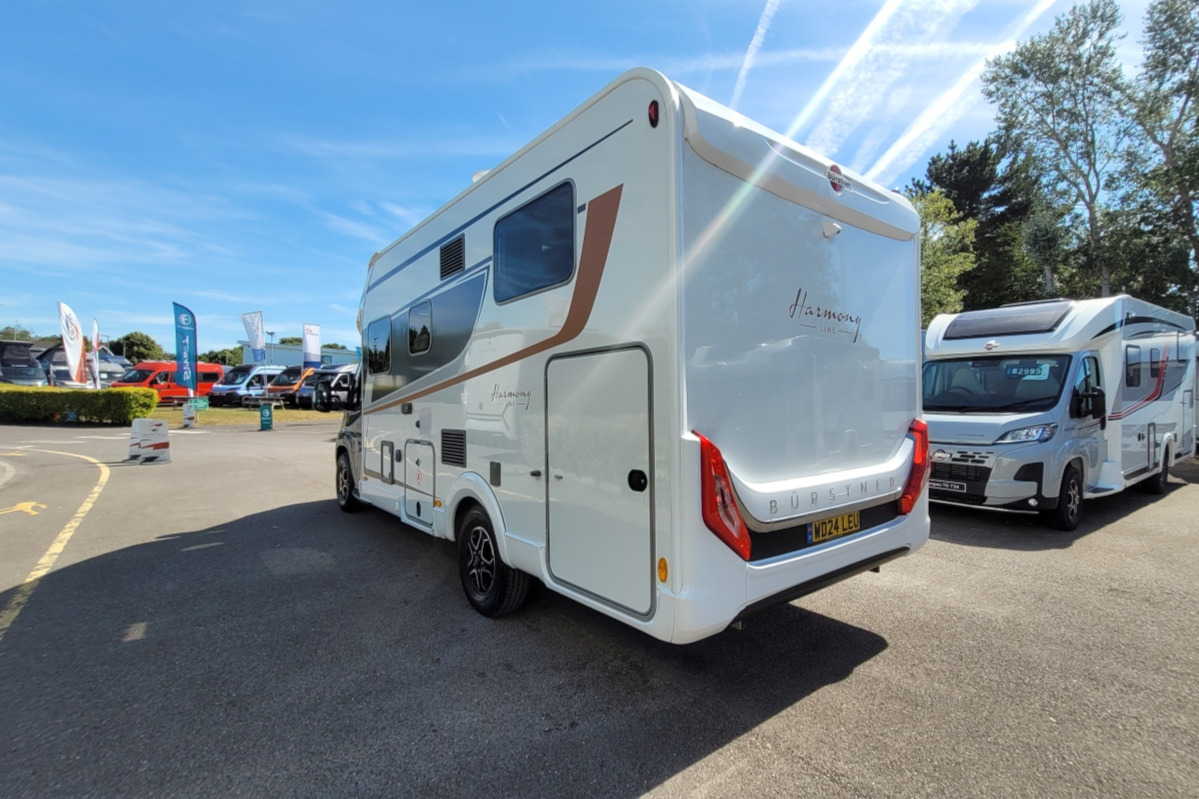 789AF2 04 Burstner Lyseo TD690GHarmony WD24LEU