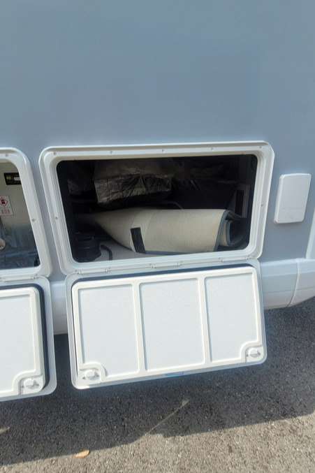 78A5C6 09 Elddis Autoquest 155 MagnumGT VN25CFP