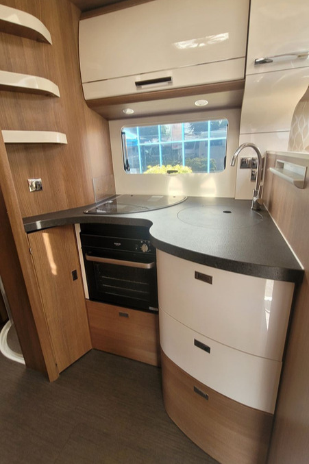 78A9C2 13 Carthago C Tourer T149LE HX71AOZ