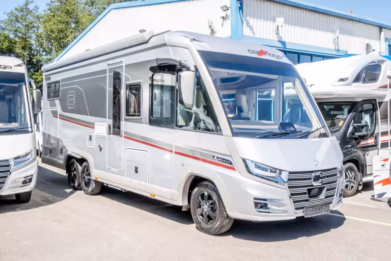 72A99E 01 2025 Carthago ChicELinei50 SN320164
