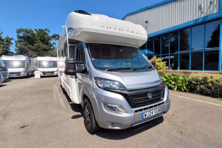 72C7E6 01 Autotrail Delaware WJ24VGM