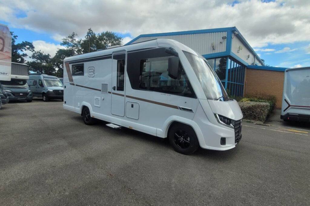 75C7E2 02 Carthago C2 Tourer I148RB QB K TN385425