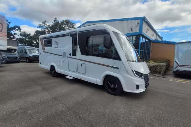 75C7E2 02 Carthago C2 Tourer I148RB QB K TN385425