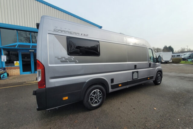 75CB52 03 Swift Carrera132 SMB94726