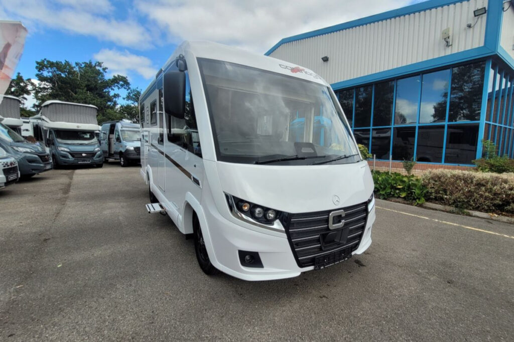 75D8EA_01-carthago-c2-tourer-i-141-kb-le-TN381772.jpg