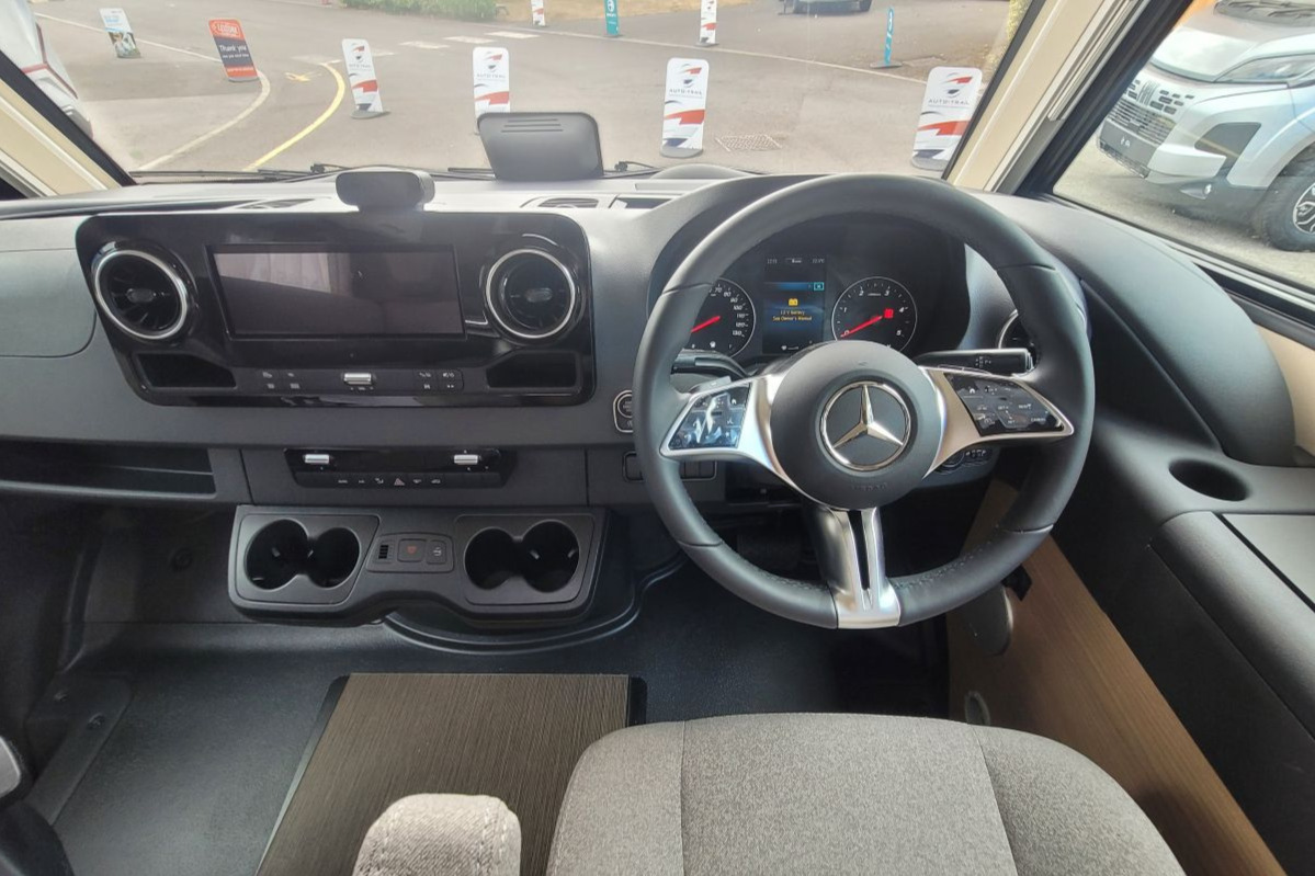 75D8EA 08 Carthago C2 Tourer I 141 Kb Le TN381772