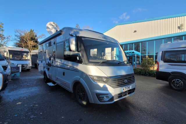 7684DE 01 Adria SonicSupreme710SL WJ71ZHG
