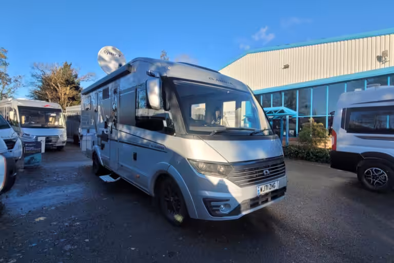 7684DE 01 Adria SonicSupreme710SL WJ71ZHG