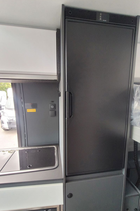 770216 20 Adria Twin Supreme 640 Sgx TMD08673