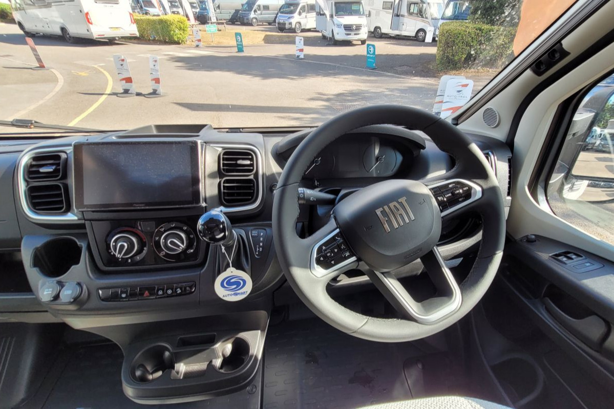 7732FA 06 Autotrail Imala 736 SMC22384