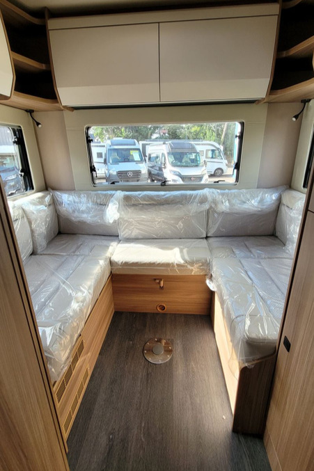 7732FA 27 Autotrail Imala 736 SMC22384