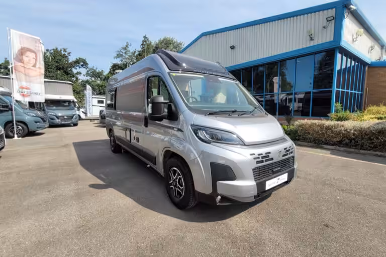 77EA3A 01 Autotrail V Line 610SE TG038851