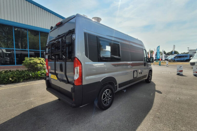 77EA3A 03 Autotrail V Line 610SE TG038851